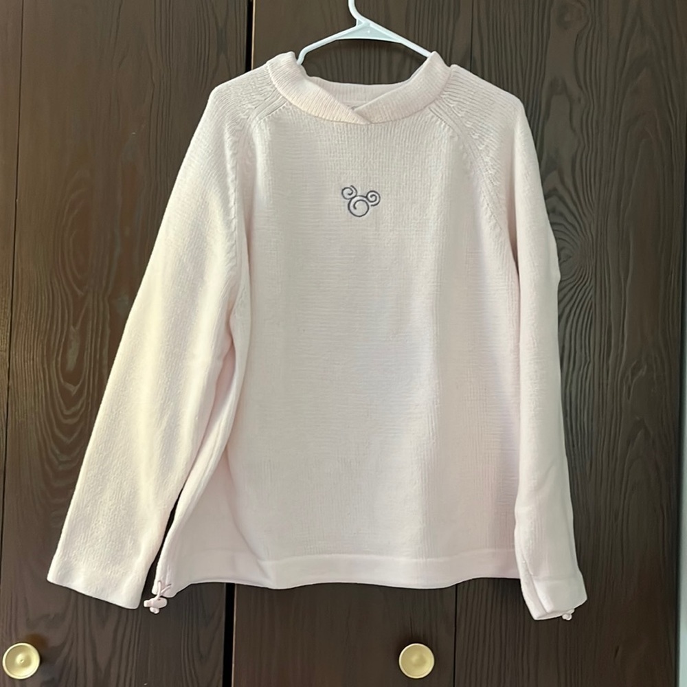Disney pink sweater. Size XXL. Soft sweater.